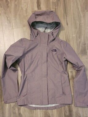 The North Face Women's Hooded Rain Jacket - Light Purple